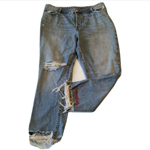 H&M Denim - H & M Jeans 18 Fits 16 Rip Destroy fray Button fly